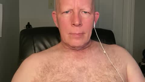 Snapshot of eddygl1968 chatting on December 2024 03:45:02 AM Eddy online show from December 2024 03:45:02 AM