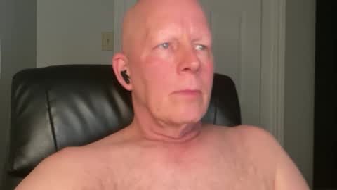 Snapshot of eddygl1968 chatting on March 2025 03:02:02 AM Eddy online show from March 2025 03:02:02 AM