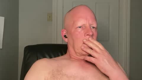 Snapshot of eddygl1968 chatting on October 2025 02:09:02 AM Eddy online show from October 2025 02:09:02 AM