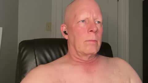 Snapshot of eddygl1968 chatting on October 2025 02:23:02 AM Eddy online show from October 2025 02:23:02 AM