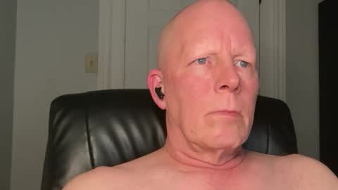 Snapshot of eddygl1968 chatting on November 2025 02:39:02 AM Eddy online show from November 2025 02:39:02 AM