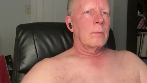 Snapshot of eddygl1968 chatting on January 2026 02:58:02 AM Eddy online show from January 2026 02:58:02 AM