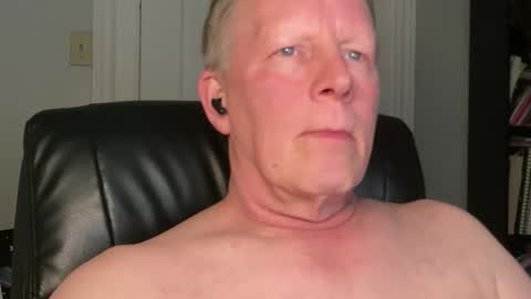 Snapshot of eddygl1968 chatting on February 2026 02:49:01 AM Eddy online show from February 2026 02:49:01 AM