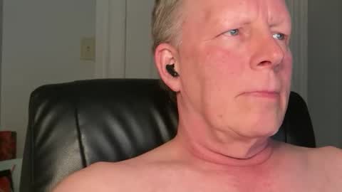 Snapshot of eddygl1968 chatting on February 2026 03:25:02 AM Eddy online show from February 2026 03:25:02 AM