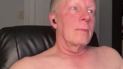 Snapshot of eddygl1968 chatting on February 2026 02:54:01 AM Eddy online show from February 2026 02:54:01 AM