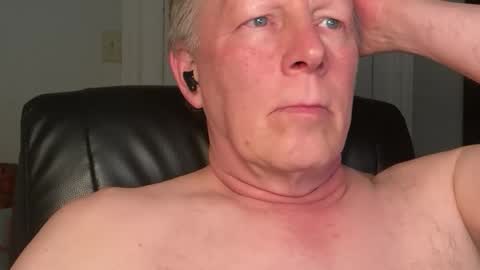 Snapshot of eddygl1968 chatting on March 2026 02:28:02 AM Eddy online show from March 2026 02:28:02 AM