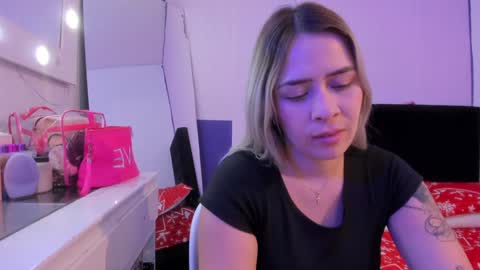 Snapshot of eden_paradise_ chatting on December 2024 03:36:02 PM BYANCA online show from December 2024 03:36:02 PM