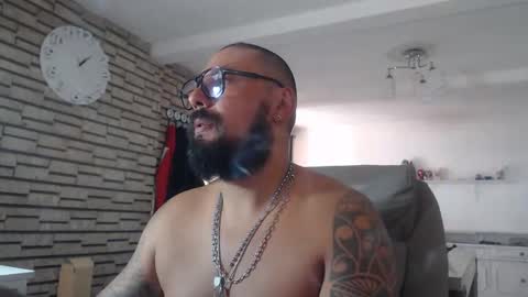 Snapshot of edgarram83 chatting on September 2025 07:04:01 PM edgarram83 online show from September 2025 07:04:01 PM