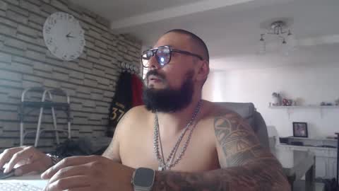 Snapshot of edgarram83 chatting on October 2025 07:11:02 PM edgarram83 online show from October 2025 07:11:02 PM