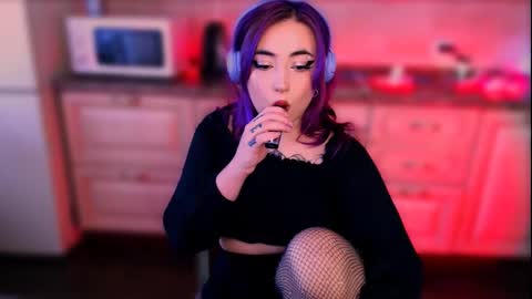 fickle demon made of clumps of matter online show from February 2025 08:01:01 AM