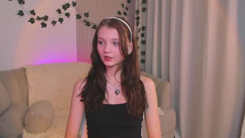 Snapshot of edithgalpin chatting on February 2025 04:03:01 AM Lisa online show from February 2025 04:03:01 AM