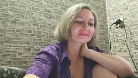 edithmanning online show from December 2024 08:05:02 AM