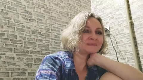 edithmanning online show from January 2025 05:48:01 PM