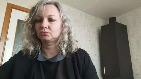 Snapshot of edithmanning chatting on May 2026 05:15:01 AM edithmanning online show from May 2026 05:15:01 AM