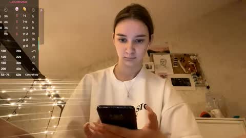 Dana online show from October 2025 06:28:01 PM