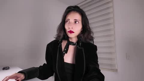 Snapshot of edranah chatting on October 2025 10:32:02 PM Edranah online show from October 2025 10:32:02 PM