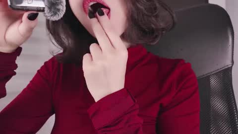 Snapshot of edranah chatting on November 2025 09:13:02 PM Edranah online show from November 2025 09:13:02 PM