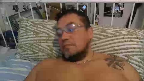 Snapshot of edwill13 chatting on January 2026 03:14:02 PM EdM online show from January 2026 03:14:02 PM