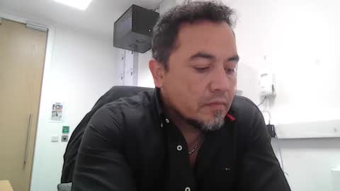 Snapshot of edwill13 chatting on January 2026 11:59:02 AM EdM online show from January 2026 11:59:02 AM