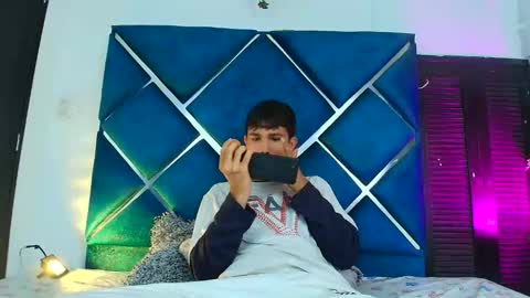 Edwin online show from April 2026 01:14:01 PM