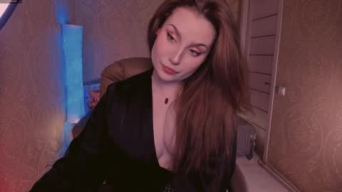 eesmaaarr online show from October 2025 11:18:02 PM