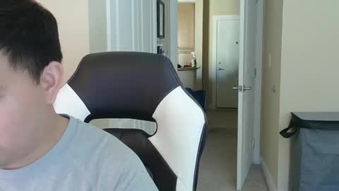 EffenHowie online show from June 2026 02:23:01 PM