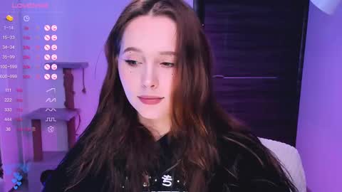 Effie online show from February 2025 01:48:01 PM