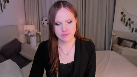 Snapshot of effiemur chatting on July 2026 09:30:01 PM Effie Mur online show from July 2026 09:30:01 PM