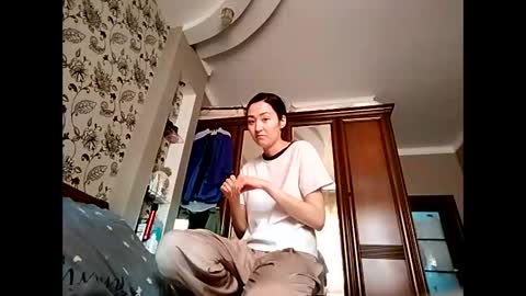 Effy online show from September 2025 11:45:02 AM