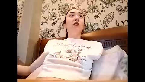 Snapshot of effy007 chatting on February 2026 03:19:02 PM Effy online show from February 2026 03:19:02 PM