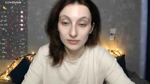 Snapshot of effy_gray chatting on February 2025 06:25:02 AM Anna online show from February 2025 06:25:02 AM