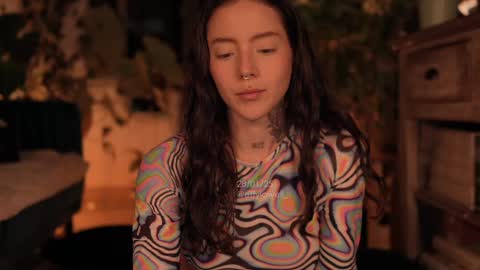 Snapshot of effylowell_ chatting on January 2025 12:43:02 AM Effy online show from January 2025 12:43:02 AM