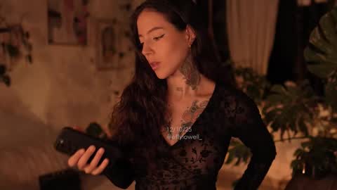 Snapshot of effylowell_ chatting on October 2025 01:38:01 AM Effy online show from October 2025 01:38:01 AM