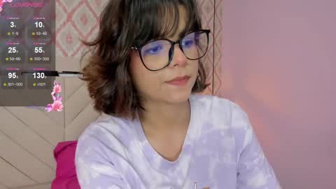  E F F Y  online show from December 2024 11:13:02 PM