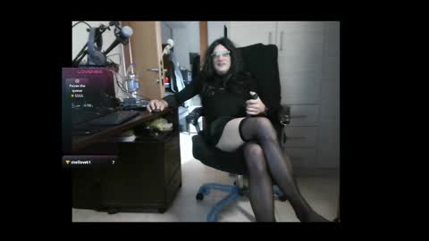 efi_crossou online show from December 2025 12:05:01 AM