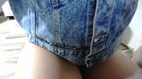 Snapshot of eibby_princess chatting on March 2025 06:02:02 AM online show from March 2025 06:02:02 AM