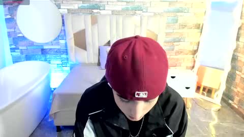 eidan_tay online show from May 2026 07:33:02 PM