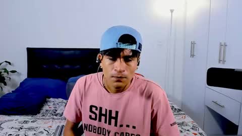 Snapshot of eiden_allenx1 chatting on December 2024 01:32:02 PM eiden_allenx1 online show from December 2024 01:32:02 PM