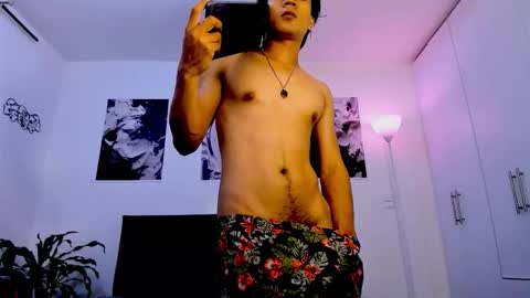 Snapshot of eiden_allenx1 chatting on September 2025 12:30:01 PM eiden_allenx1 online show from September 2025 12:30:01 PM