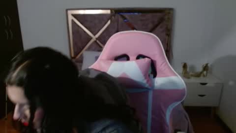 Snapshot of eilynro7 chatting on September 2025 01:05:02 AM eilynro7 online show from September 2025 01:05:02 AM