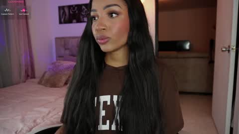 Snapshot of eimi_space chatting on January 2025 12:43:02 AM eimi online show from January 2025 12:43:02 AM