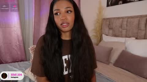 Snapshot of eimi_space chatting on February 2025 08:33:02 AM eimi online show from February 2025 08:33:02 AM