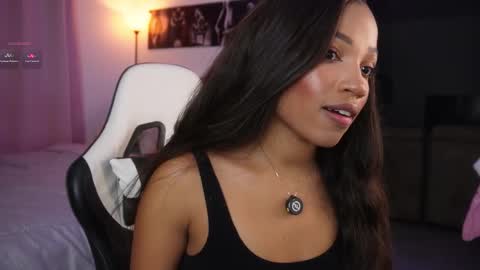 Snapshot of eimi_space chatting on November 2025 02:33:02 AM eimi online show from November 2025 02:33:02 AM