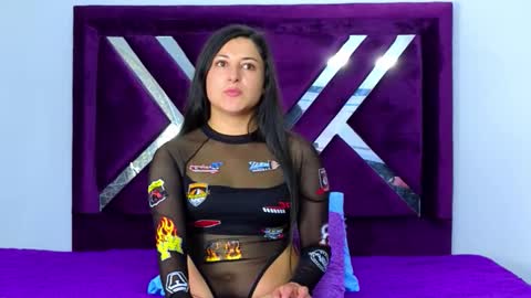 eimy__cute online show from October 2025 07:45:01 PM