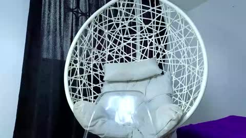 eimy__cute online show from November 2025 04:17:02 PM