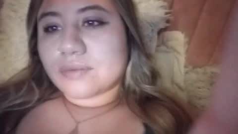 EIMY   MODEL INDEPENDENT online show from February 2026 10:45:02 AM