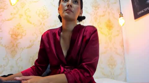 Eimy online show from March 2026 02:04:02 AM