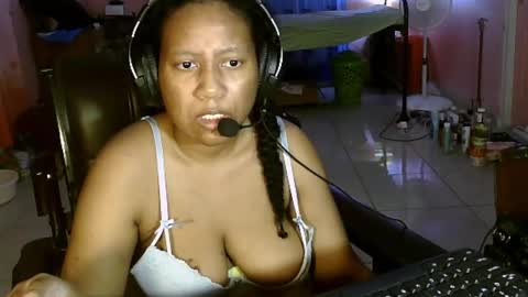 Eirondra Valeen online show from February 2026 01:26:02 AM