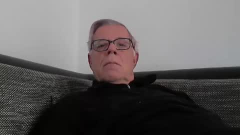 eisbaer1957 online show from January 2025 11:50:01 AM