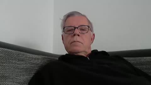 eisbaer1957 online show from February 2025 07:44:02 AM